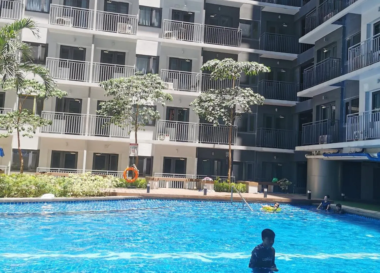 Apartment Shore 3 Residence Mao Manila
