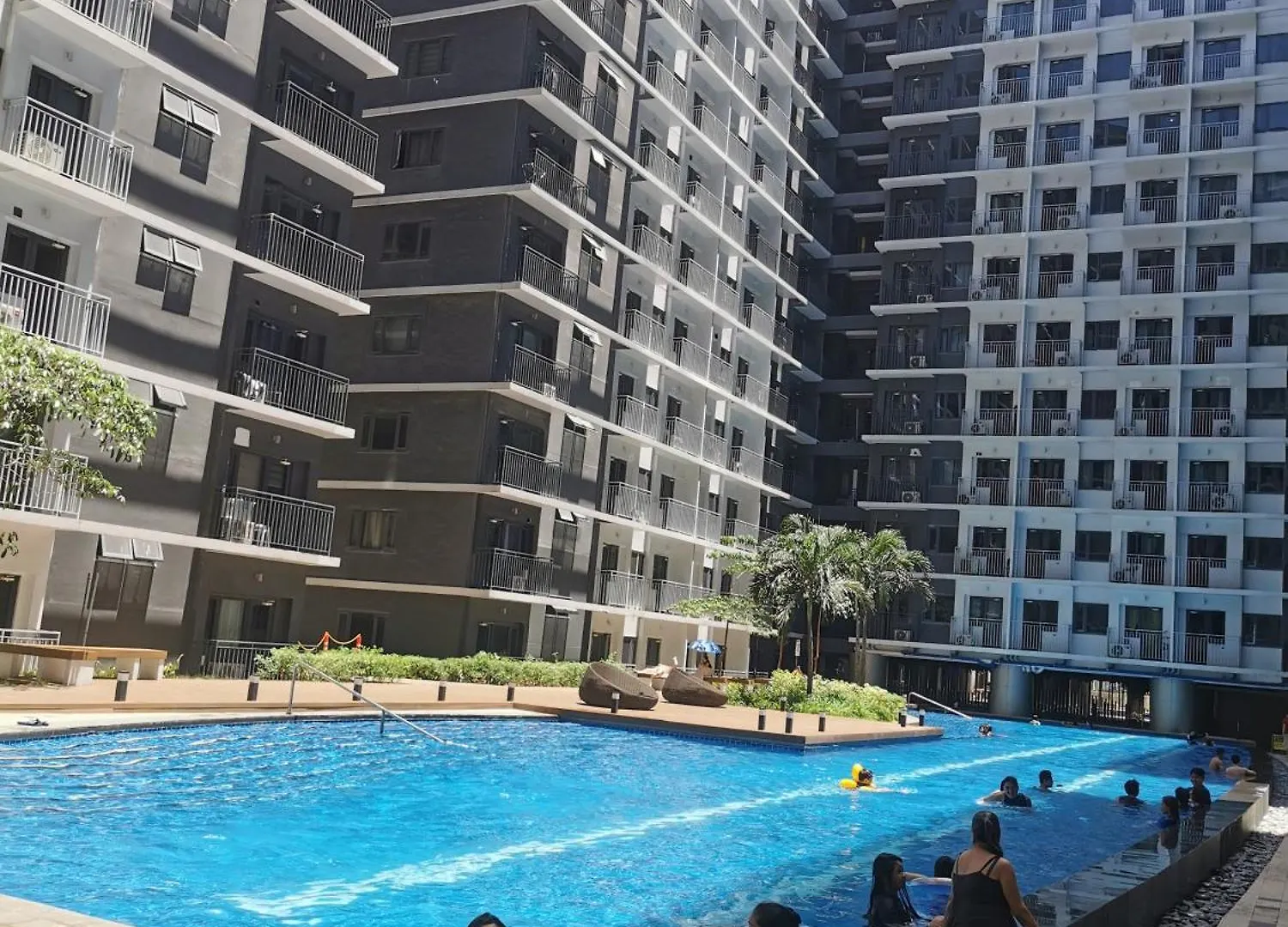 Shore 3 Residence Mao Manila Philippines